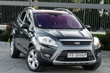 Ford Kuga 2.5 4x4 Titanium